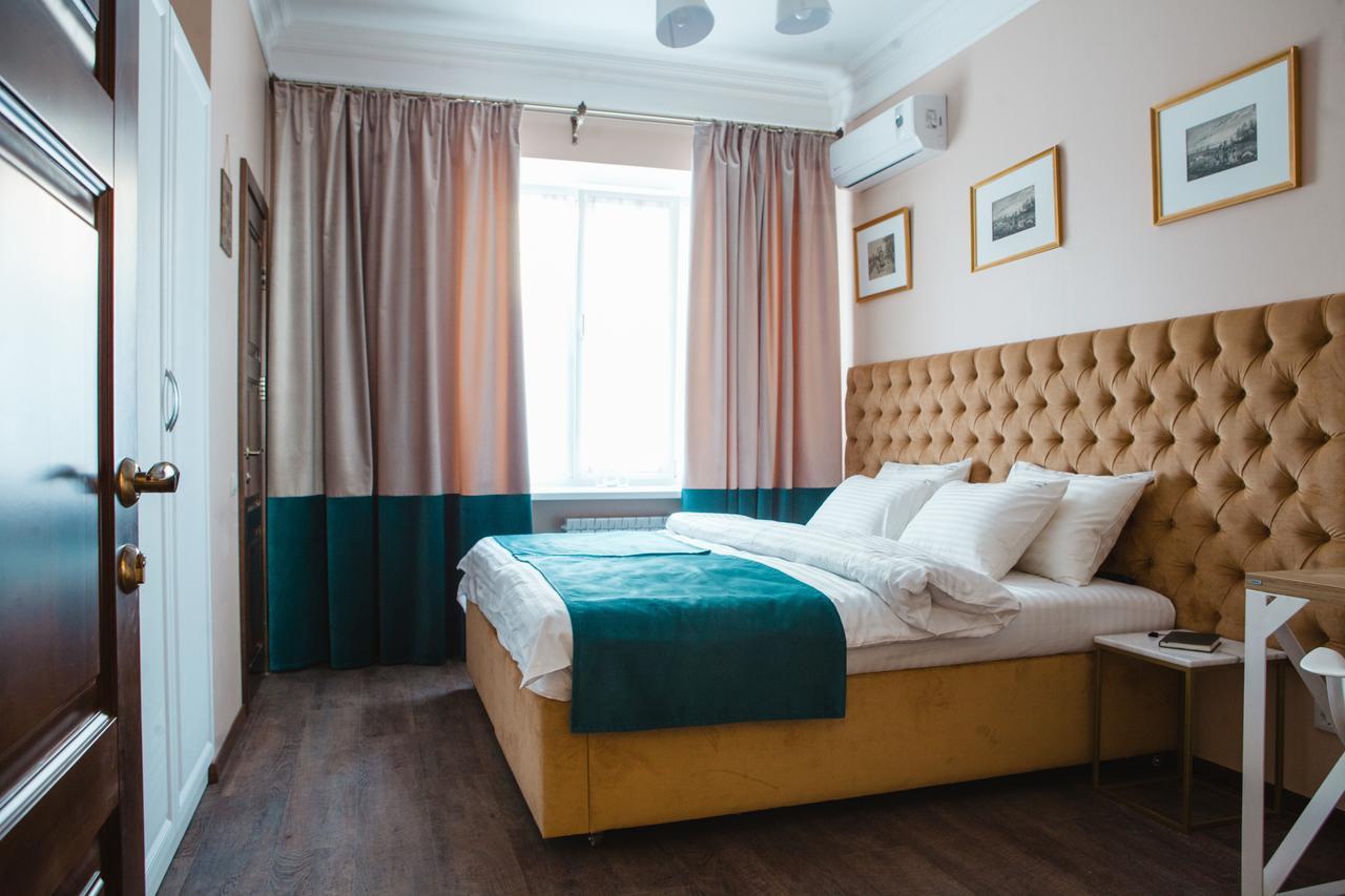 Live.Here.Hotel Kiev Exterior foto